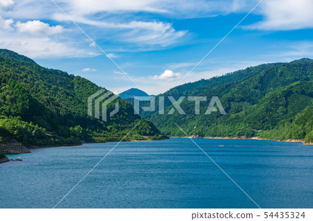Oki Kiso Lake, one of the 100 best dam lakes in the Kiso River 54435324