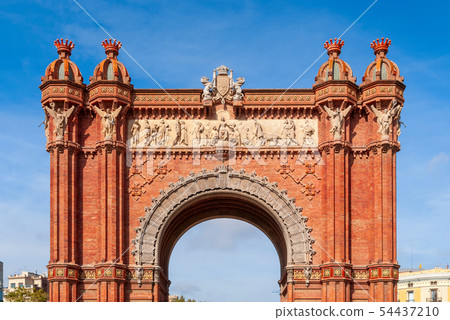 Arc de Triomf, Barcelona is a triumphal arch in 54437210