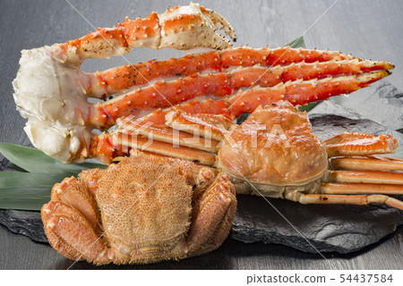 Fresh and delicious boiled salmon Fresh and delicious boiled salmon 54437584