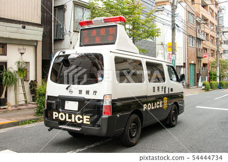 警車的交通管制 警車的交通管制 54444734