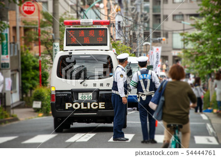 Traffic control of police vehicles 54444761