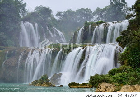 The largest waterfall in Asia spanning China and Vietnam 54445357