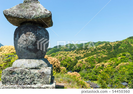 Oita Prefecture Rohan Temple / Gorahan Country East Tower Oita Prefecture Rohan Temple / Gorahan Country East Tower 54450360