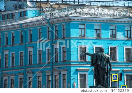 Nevsky prospekt - the main street of St. 54452259