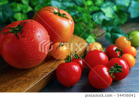 Fresh tomato with waterdrop Fresh tomato with waterdrop 54456041