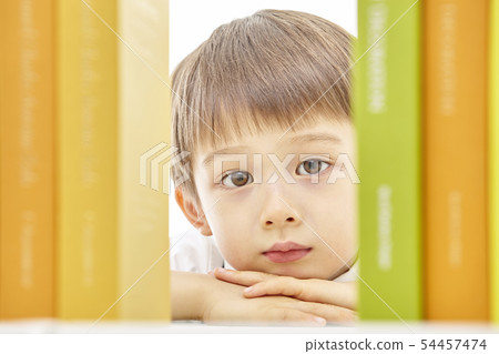 蹣跚學步，兒童，孩子，預定，閱讀，學習，學習，教育，商人 54457474