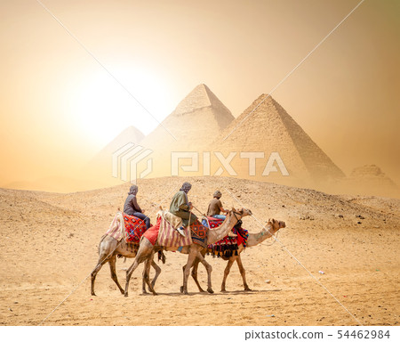 Caravan and Pyramids 54462984