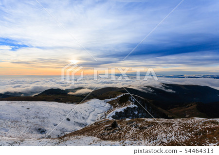 Mount Grappa landscape, Italian alps, Italy Mount Grappa landscape, Italian alps, Italy 54464313