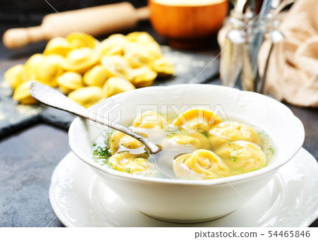 Boiled dumplings 54465846