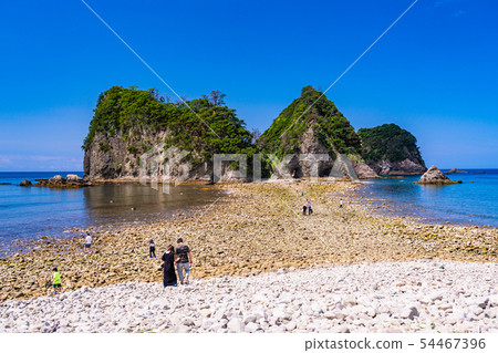 (Shizuoka Prefecture) Dogashima Sehama Coast / Sanshiro Island Tonboro 54467396
