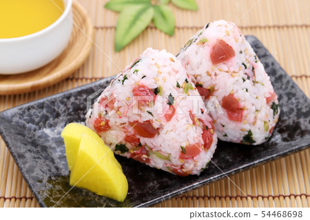 Rice ball, dried plum, Shirasu 54468698