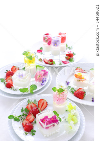 Flower jelly dessert plate 54469021