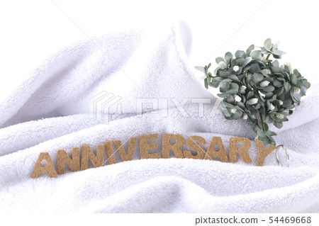 Anniversary 54469668