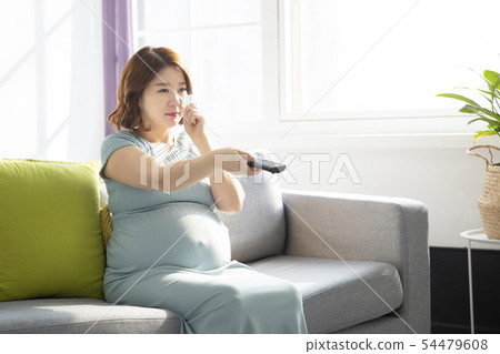 Beautiful asian pregnant woman's daily life 075 54479608