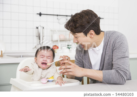 Parenting, childhood and family life concept photo 415 Parenting, childhood and family life concept photo 415 54480103