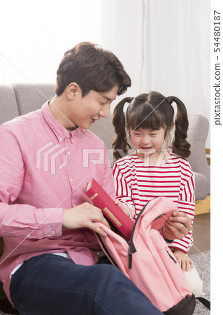 Parenting, childhood and family life concept photo 435 54480187