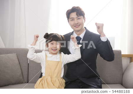 Parenting, childhood and family life concept photo 257 Parenting, childhood and family life concept photo 257 54480188