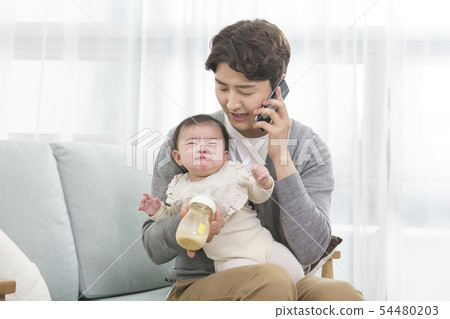 Parenting, childhood and family life concept photo 370 Parenting, childhood and family life concept photo 370 54480203