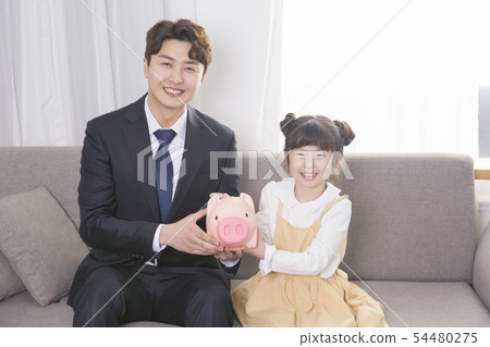 Parenting, childhood and family life concept photo 305 54480275