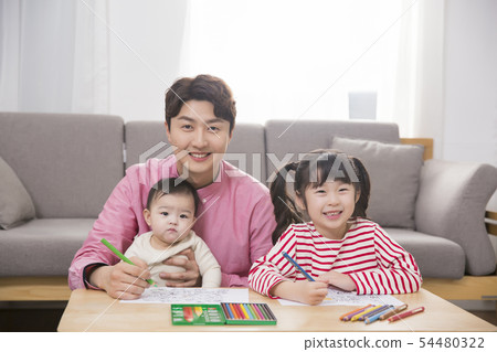 Parenting, childhood and family life concept photo 181 Parenting, childhood and family life concept photo 181 54480322