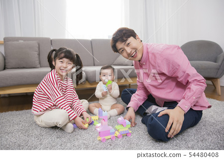 Parenting, childhood and family life concept photo 102 Parenting, childhood and family life concept photo 102 54480408