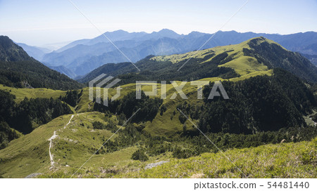 綿延的山陵 綿延的山陵 54481440