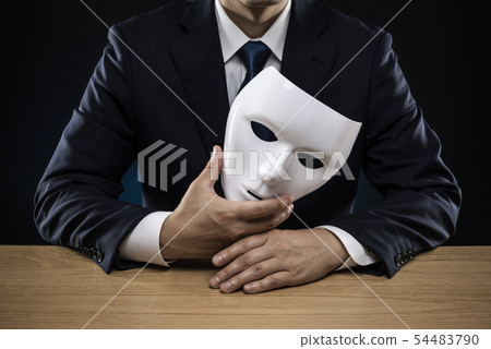 Men who took off the mask 54483790