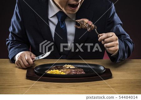 吃牛排的商人 54484014