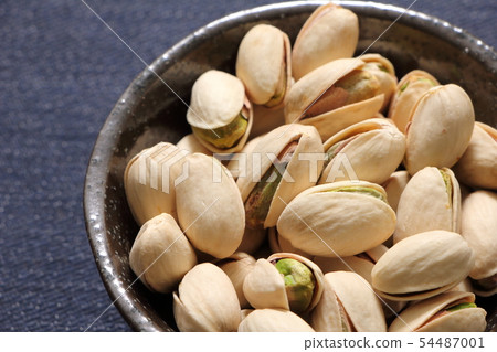 pistachio. 54487001