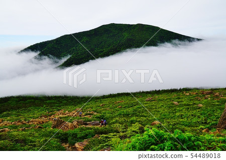 Mt. Hayaike Oda Koshi課程Yakushidake和Unkai從上面的第一個位置 Mt. Hayaike Oda Koshi課程Yakushidake和Unkai從上面的第一個位置 54489018