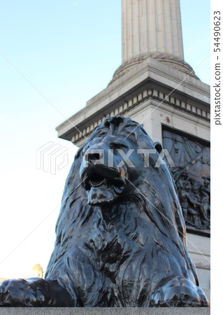London Trafalgar Square Lion statue 54490623