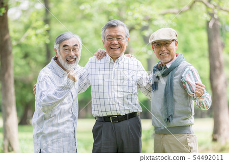 Senior image 54492011