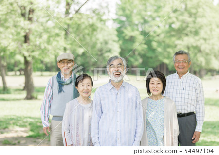 Senior image Senior image 54492104