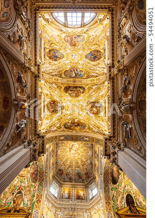Santa Maria Maggiore Basilica interior Santa Maria Maggiore Basilica interior 54494051