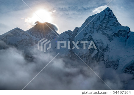Mt Everest at sunrise 54497164