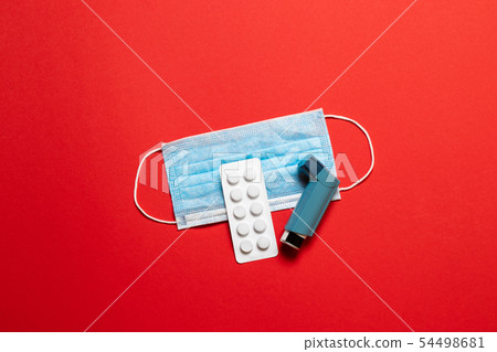 Allergy to spring flowers and plants. help 54498681