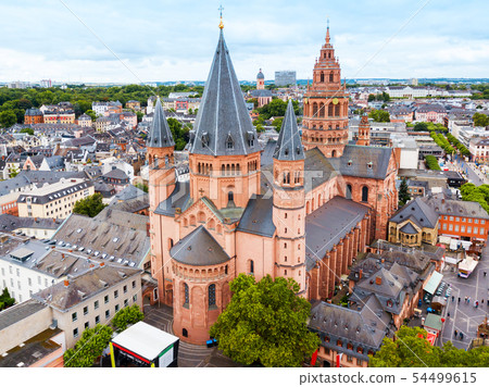 Mainz cathedral aerial view, Germany 54499615