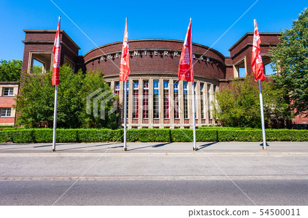 Rheinterrasse centre in Dusseldorf, Germany 54500011