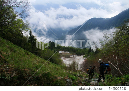 Southern Alps Shiramine Miyama Tent Longitudinal Ascent From Shirane Oike to Hokudake Southern Alps Shiramine Miyama Tent Longitudinal Ascent From Shirane Oike to Hokudake 54500528