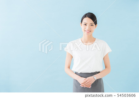 Business twenties women (blue background) Business twenties women (blue background) 54503606