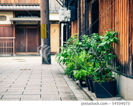 Alley of Kyoto Gion 54504073