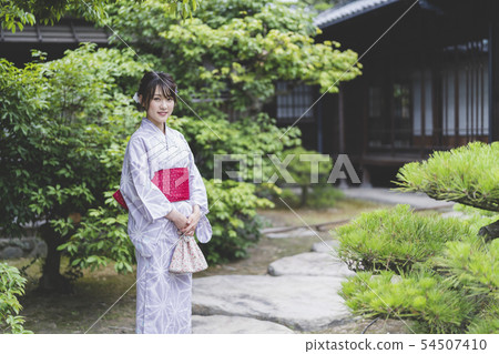 浴衣的女人 浴衣的女人 54507410