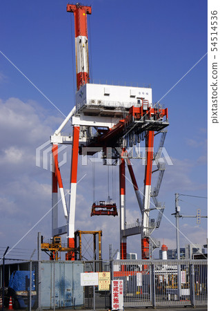 Ganagawa crane at Shinagawa wharf Ganagawa crane at Shinagawa wharf 54514536