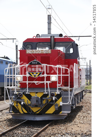 HD300 hybrid prototype locomotive HD300 hybrid prototype locomotive 54517855