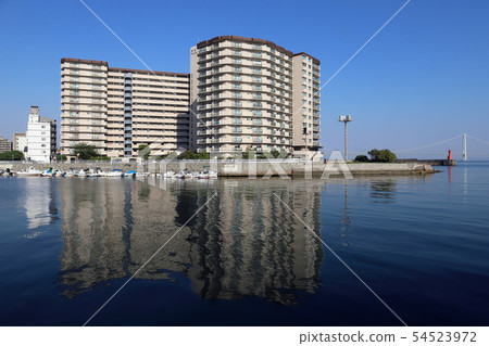 明石港海濱大廈（兵庫明石海峽淡路市明石市） 54523972