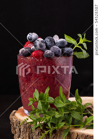 Berry Smoothie Berry Smoothie 54528387
