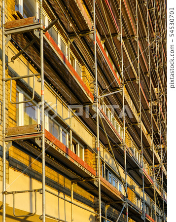 scaffolding before installation of the thermal 54530701