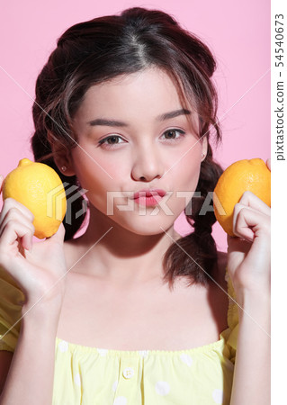 Women beauty 54540673