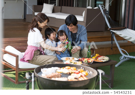 Family, food, barbecue, summer, toast 54543231