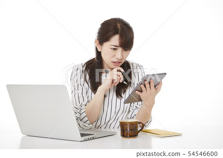 Female personal computer 54546600